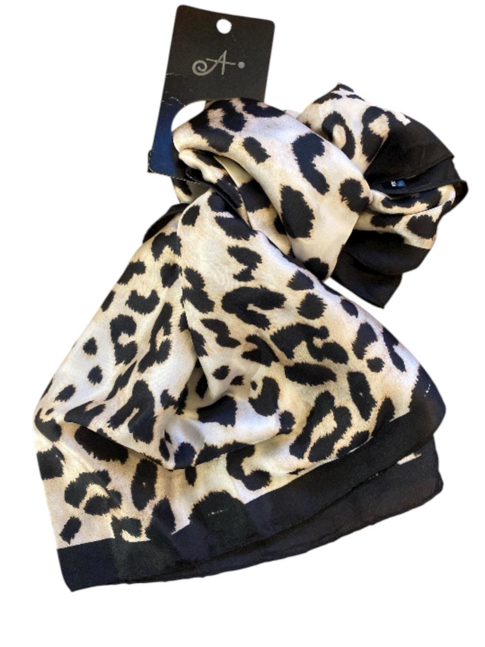 1062e56e-82b8-4cd0-be49-051c81cbddb0 Pañuelo Animal Print - Imagen de 1