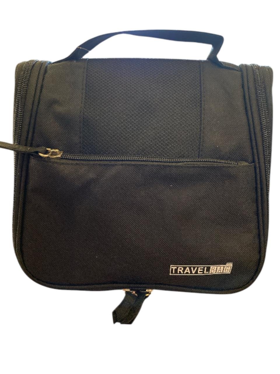 baf7b290-67af-4d87-b7af-177a09dd417f Neceser de Viaje Negro con Diseño Funcional - Imagen de 1